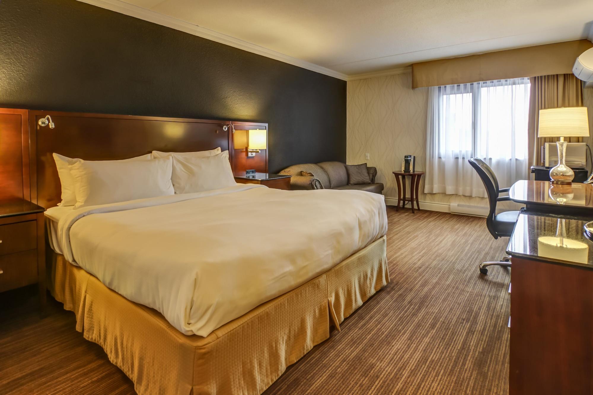 La Sagueneenne - Hotel Et Centre De Congres Saguenay Ngoại thất bức ảnh