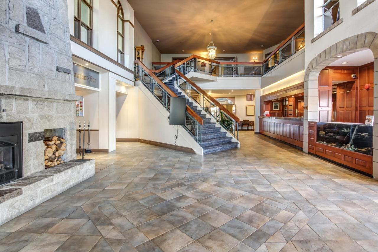 La Sagueneenne - Hotel Et Centre De Congres Saguenay Ngoại thất bức ảnh